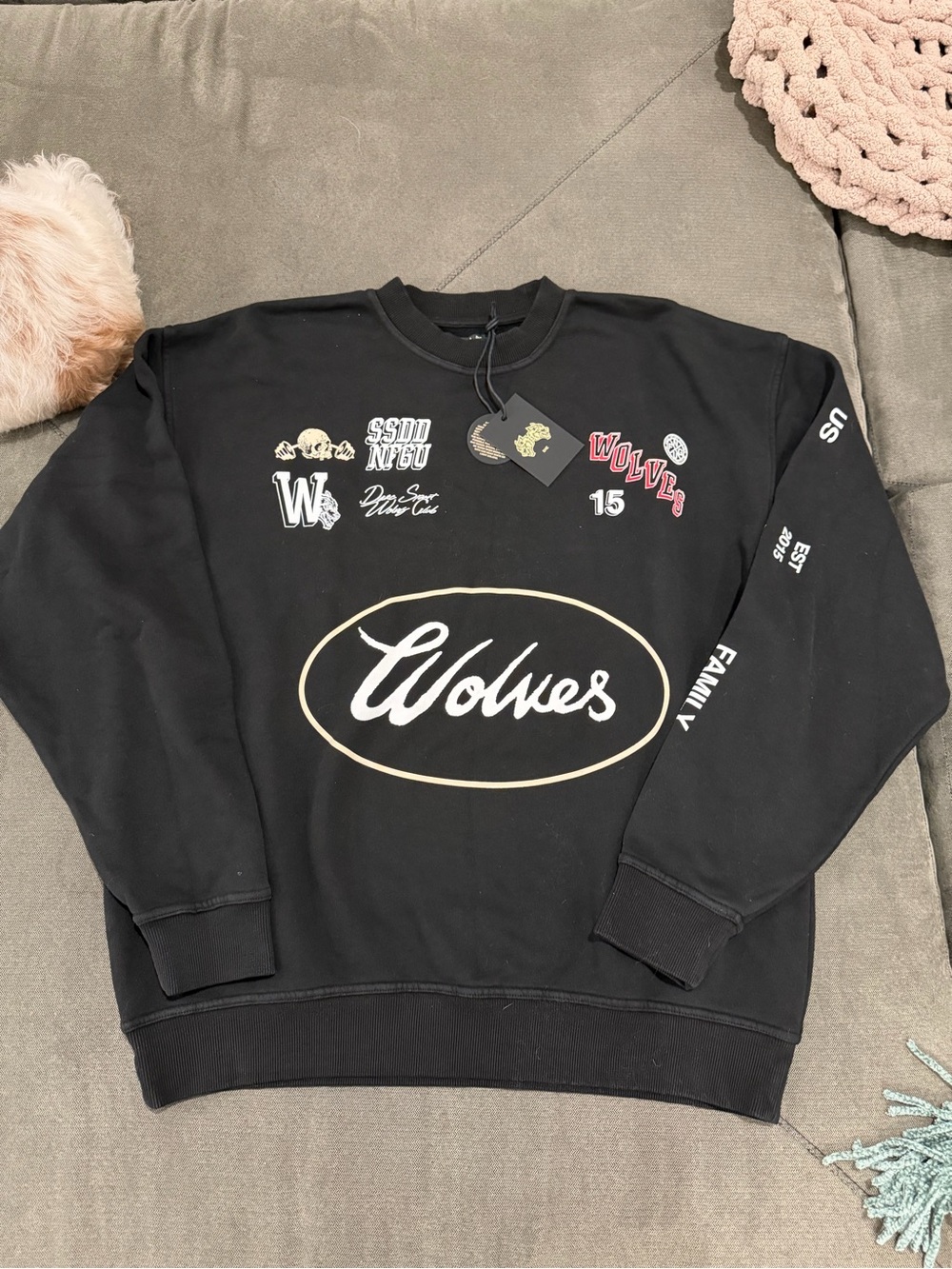 NWT Darc Sport She Wolves Black Graphic Crewneck Sweatshirt